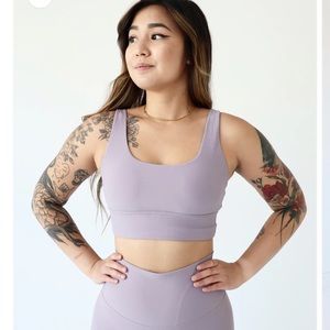 First health ribbed leggings in purple (first picture) in size medium